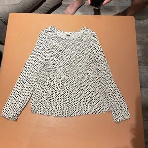 URBAN Romantics White and Black Pleated Long Sleeve Blouse